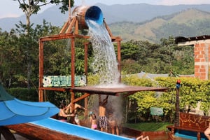 MEDELLÍN: DAY OF SUNSHINE THE CHARM OF COCORNÁ