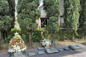 Medellin: Tour Escobar + Comuna 13, Tour di gruppo in spagnolo