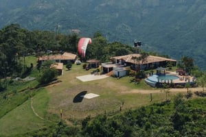 Medellín: Hacienda Adrenalina skärmflygning, ATV-tur och hästar