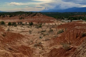 Neiva: Viagem guiada de 1 dia ao Deserto da Tatacoa com almoço