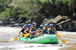 Rafting Rio Suarez, Santander: Fordere die extremen Strömungen in einem Canyon heraus