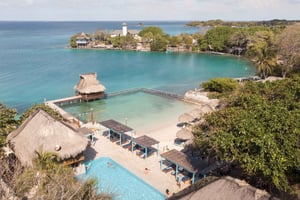 Rosario Islands: Day Pass with Transportation and Lunch Included.