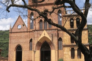 San Gil: Kaupunkikierros Paramon ja San Josén kuntaan San Gilistä