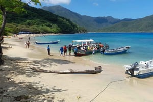 Santa Marta: volledige tour naar Tayrona Park met een duik in Playa Cristal