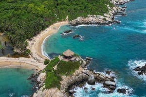Trekking Tayrona personnalisé x 2 jours : jungle, plages et culture indigène