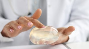 Aumento de pecho en Corea | Mejores clínicas, costos, detalles del procedimiento y más!