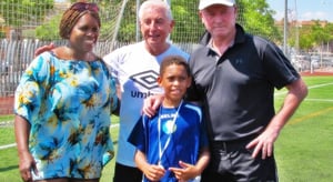 Liverpool Legends raken de juiste snaar bij jonge voetballers in Alicante