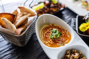 Typisch spanisches Essen im Barcelona Restaurant des JW Marriott