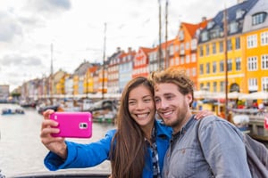 Copenhagen Old Town, Nyhavn, Canal Walking Tour & Christiana