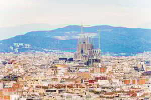 De Barcelona: tour privado personalizado com veículo e guia