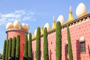 From Barcelona: Girona&Dalí Museum Day Trip with Small Group