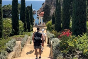 Barcelona: Marimurtra Blanes Costa Brava & Wine Tour +Tapas