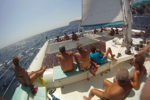 Von Roses aus: Segelnde Katamaran-Kreuzfahrt zu den Medes-Inseln