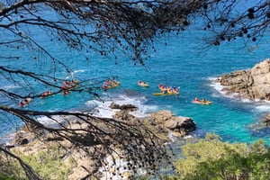Lloret de Mar: Passeio de caiaque e snorkel de 3 horas na Costa Brava
