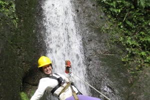 Canyoning med ATV 4x4 på vandfald nær La Fortuna