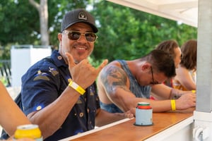 Costa Crawl - Legendarische kroegentocht in Tamarindo