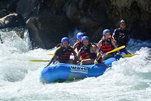 Costa Rica Whitewater Rafting klasse 3/4 fra La Fortuna