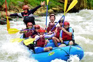 Von Quepos aus: Wildwasser-Rafting auf dem Savegre-Fluss