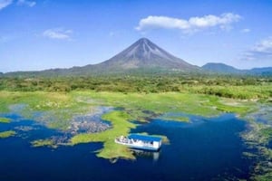 La Fortuna de San Carlos: Passeio de barco no Lago Arenal