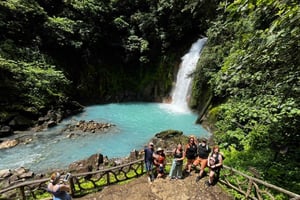 La Fortuna : Rio Celeste, paresseux, café et chocolat