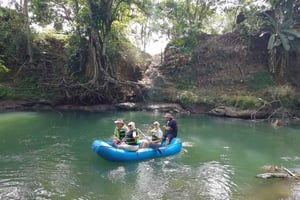 La Fortuna : Safari en bateau sur le Rio Penas Blancas