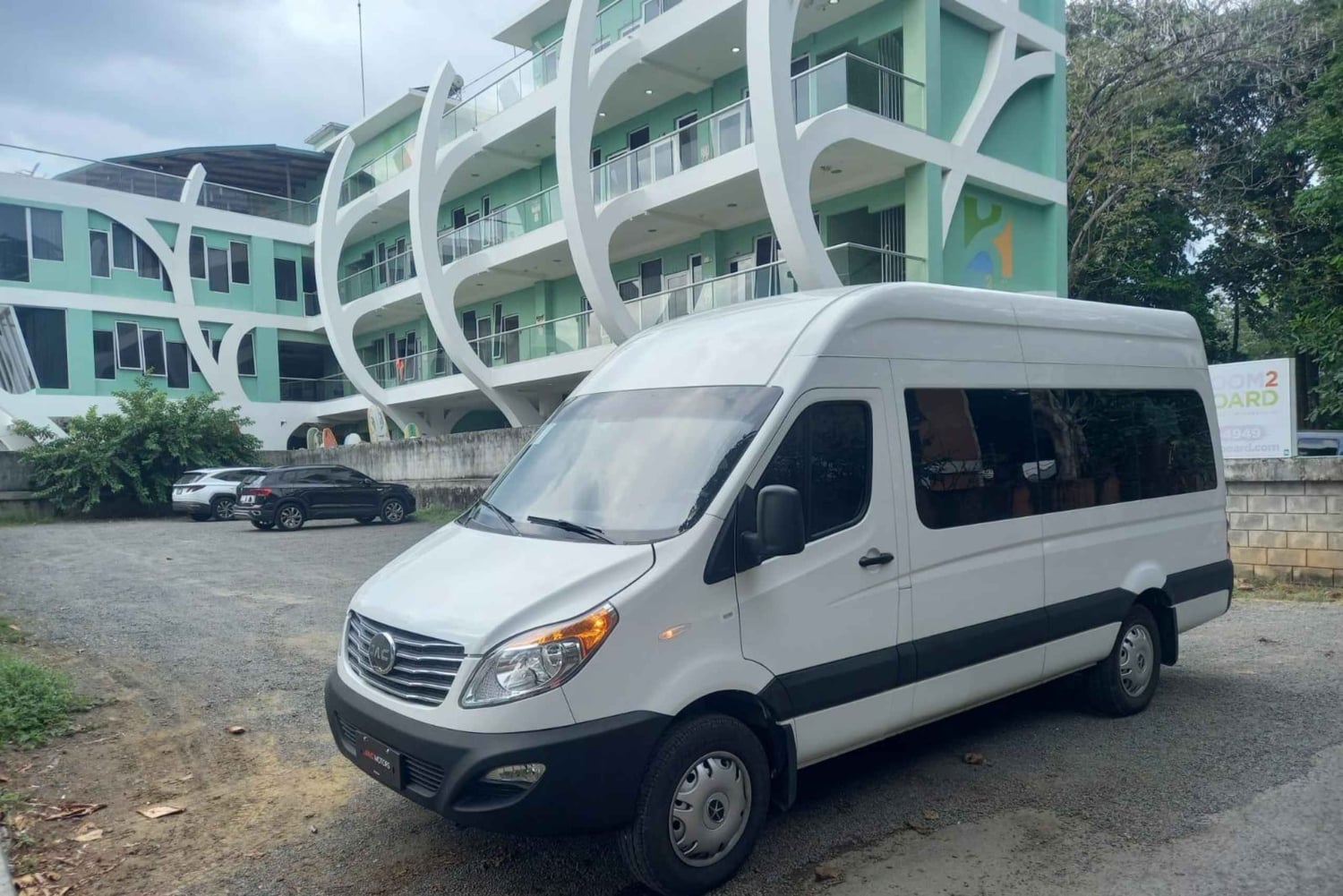 Monteverde: Traslado compartido a Jacó o Manuel Antonio