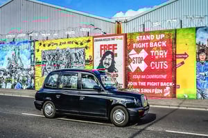 Belfast: Political Taxi Tour