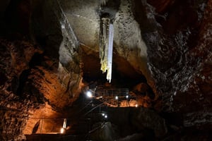 Doolin Cave Tour: Koe Euroopan suurin tippukivipisara