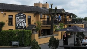 Durty Nelly's Loft Restaurant