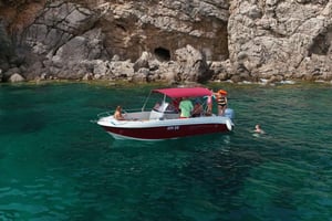 Tour privato di 4 ore in barca alla Grotta Azzurra e alle isole Elafiti