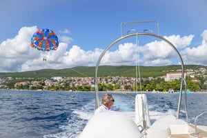 Crikvenica: Experiencia de Parasailing sobre el Mar Adriático