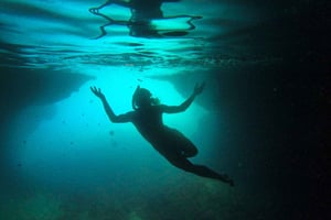 Дубровник: экскурсия на лодке по Голубой пещере и Зеленым пещерам из Старого города