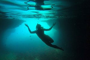 Dubrovnik: Blue Cave and Green Caves Boat Tour from Old City