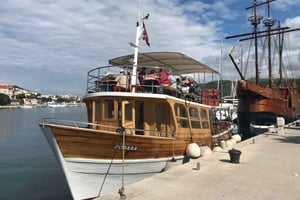 Dubrovnik : Croisière sur les îles Elaphiti avec déjeuner et boissons
