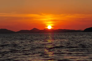 Dubrovnik: Golden Hour Sunset Cruise