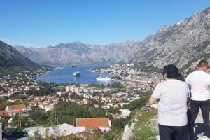 Von Dubrovnik aus: Perast, Kotor & Budva Tagestour für Kleingruppen