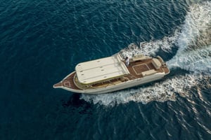 ze Splitu- ** Wycieczka na 5 wysp z wizytą w Błękitnej Jaskini, Hvar**