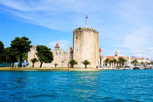 De Split: Passeio de lancha pela Lagoa Azul, Šolta e Trogir