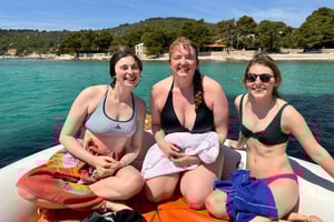 De Split: passeio de barco pela Lagoa Azul, Trogir e Čiovo com vinho