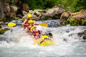 Von Split/Šestanovac aus: Wildwasser-Rafting auf dem Fluss Cetina