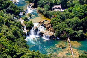 Da Zara: Escursione di un giorno al Parco Nazionale di Krka e a Sibenik