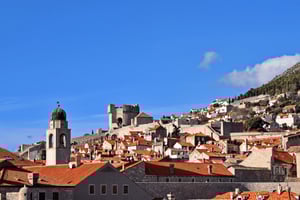 Visita a pie en grupo a las murallas de la ciudad con pase a Dubrovnik incluido