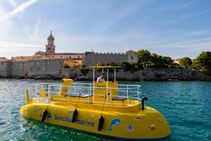 Крк: экскурсия на желтой полуподводной лодке