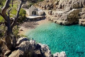 Макарска: частная лодочная прогулка на полдня к острову Хвар