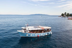 Opatija: Cres Island Boat Tour with Lunch and Drinks