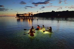Pula : Coucher de soleil dans les grottes / visite nocturne en kayak transparent