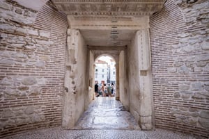 Split: Game of Thrones Tour mit Diokletians Palastkeller