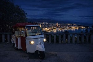 Split: romantyczna nocna przejażdżka tuk-tukiem z butelką wina