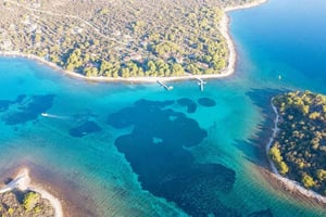 Trogir: Bådtur til Den Blå Lagune, Maslinica og Solinska-bugten