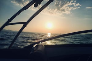 Zadar: Sonnenuntergangsfahrt mit Getränk